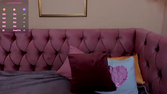 Snapshot of Diana_Garrett chatting on March 2025 08:56:02 AM Diana Garrett online show from March 2025 08:56:02 AM