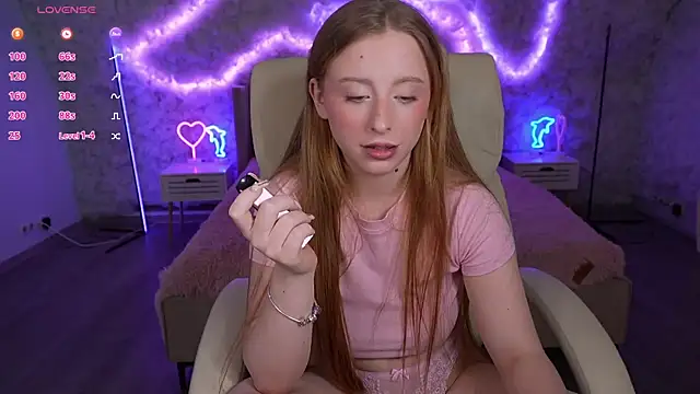 SilverrMoon online show from March 2025 11:14:01 PM