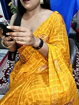 Snapshot of Cute-Raashii chatting on June 2026 12:32:02 AM Cute-Raashii online show from June 2026 12:32:02 AM