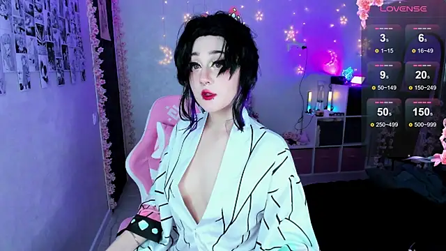 Snapshot of Aki__Ra chatting on February 2025 01:02:01 AM Aki Ra online show from February 2025 01:02:01 AM