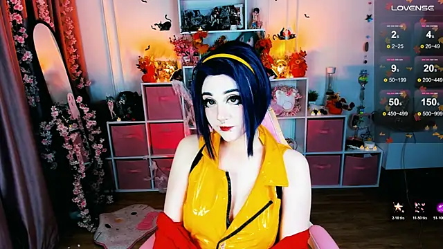 Snapshot of Aki__Ra chatting on October 2025 11:46:01 PM Aki Ra online show from October 2025 11:46:01 PM