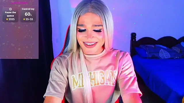 AllisonsweetZ online show from March 2026 02:12:02 PM