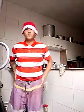 Fabiocapao01 online show from December 2024 12:19:02 PM