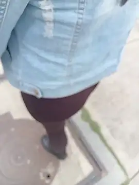 sophie banger online show from November 2025 06:56:02 PM