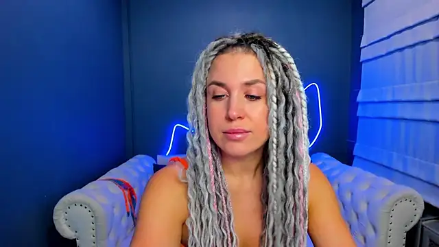 rock n roxy online show from December 2025 01:23:01 AM