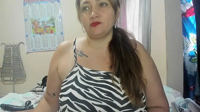 Snapshot of Paula-Harrison chatting on April 2026 01:25:02 PM Paula-Harrison online show from April 2026 01:25:02 PM