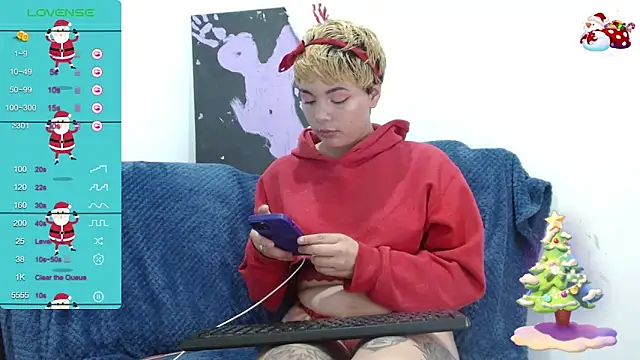 TRIXIE TANG28 online show from December 2024 03:47:01 AM