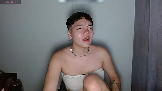 TRIXIE TANG28 online show from March 2025 08:48:01 PM