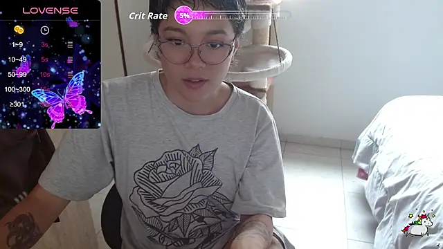 TRIXIE TANG28 online show from October 2025 03:10:01 PM