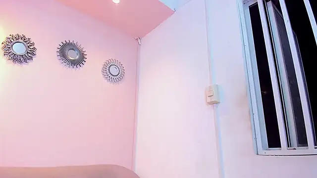 jhonjairo85  online show from September 2025 03:39:01 AM