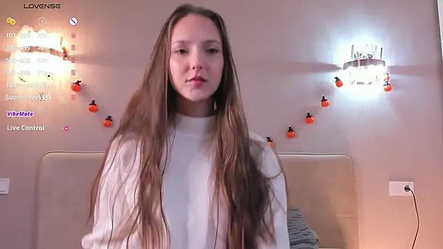 PetraBawden online show from November 2025 09:30:02 AM