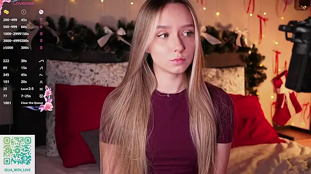 HollisBeckett online show from December 2025 03:24:02 AM