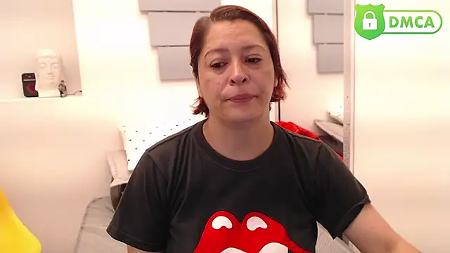 Snapshot of eva_twiss chatting on November 2025 11:56:01 AM eva twiss online show from November 2025 11:56:01 AM