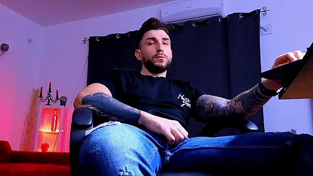 MightyAaron66 online show from January 2026 05:27:02 PM