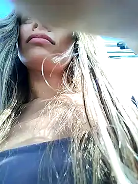 Snapshot of cuteluci_ chatting on January 2025 07:51:02 PM cuteluci online show from January 2025 07:51:02 PM