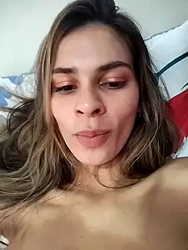 Snapshot of cuteluci_ chatting on March 2025 07:28:02 PM cuteluci online show from March 2025 07:28:02 PM