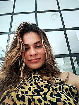 Snapshot of cuteluci_ chatting on March 2025 05:23:02 PM cuteluci online show from March 2025 05:23:02 PM