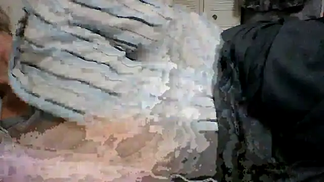 Emilylyn2501 online show from December 2024 12:48:02 AM