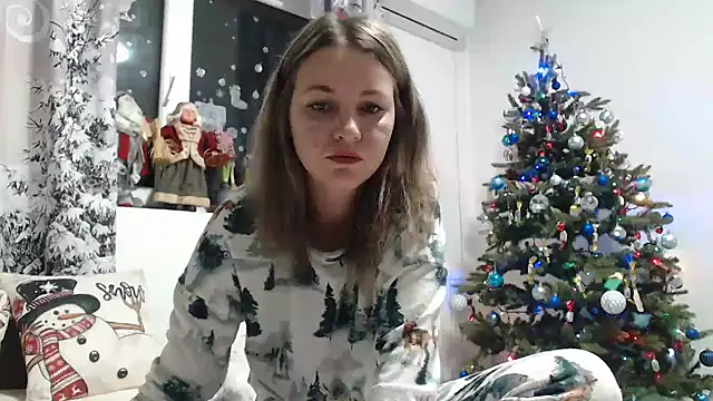 SweetMaddy888 online show from December 2024 04:06:01 AM