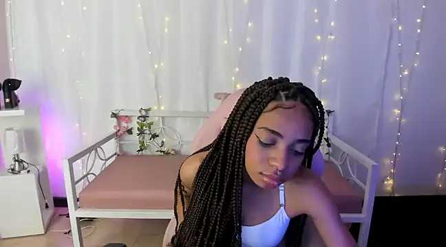 Abigail Wilson  online show from February 2025 12:15:01 AM