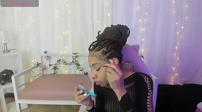 Abigail Wilson  online show from February 2025 08:31:01 PM