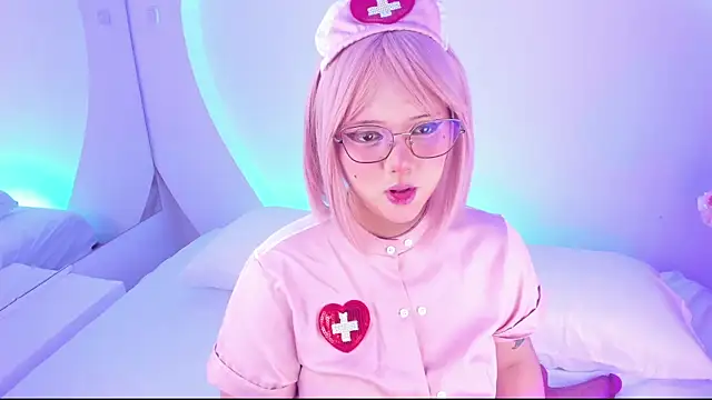 NanaOsaky online show from January 2026 12:20:02 PM