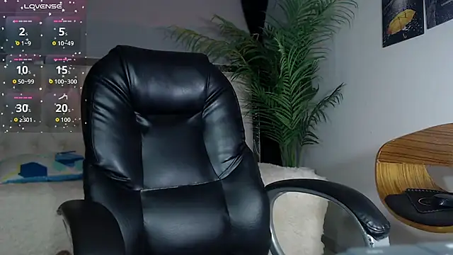 nolan twink1 online show from September 2025 05:49:01 PM