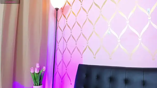 ladylians online show from December 2024 12:56:01 AM