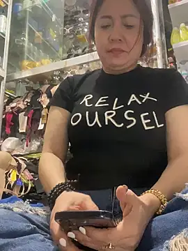 Snapshot of Cesywet chatting on March 2025 08:40:02 AM Cesywet online show from March 2025 08:40:02 AM