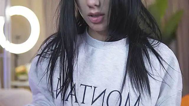 HaylieMilf online show from February 2025 08:06:02 AM