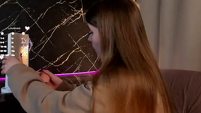 EdithHaskell online show from February 2025 01:31:02 PM