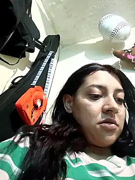 CORALINE GREYM online show from October 2025 03:51:02 AM