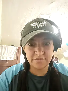 CORALINE GREYM online show from October 2025 04:57:01 PM