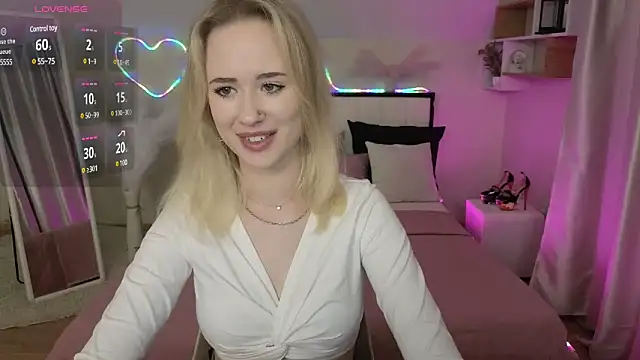 SashaBrooks online show from February 2025 06:10:02 PM