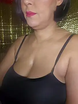 Foxlady2271 online show from December 2024 11:21:01 PM