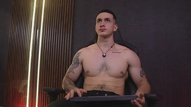 JacksonOlsenn online show from March 2026 09:05:01 PM