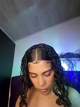 NINA 18 YEARS online show from December 2024 11:07:01 PM