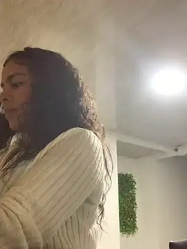 NINA 18 YEARS online show from January 2025 02:25:01 AM