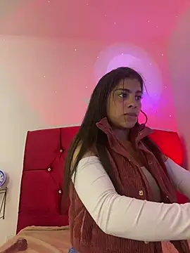 NINA 18 YEARS online show from January 2025 11:43:02 PM