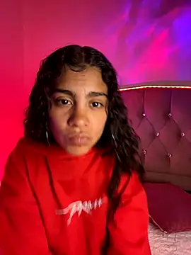 NINA 18 YEARS online show from October 2025 08:51:01 PM