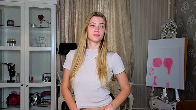 AnneFoxy online show from October 2025 07:22:01 AM