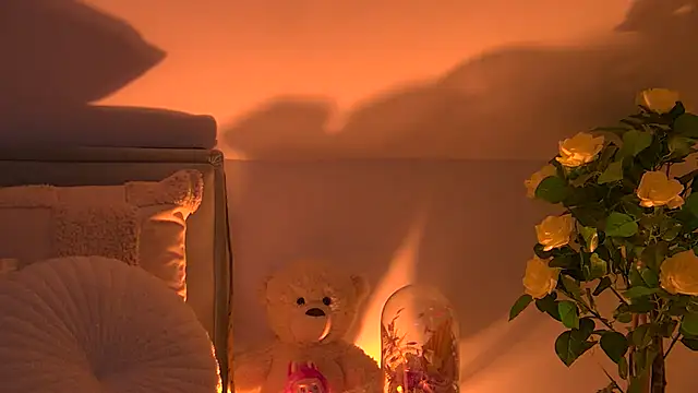 AngeliqueSkye online show from October 2025 03:14:01 AM