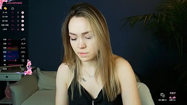 Evia r0se online show from December 2024 08:15:02 AM