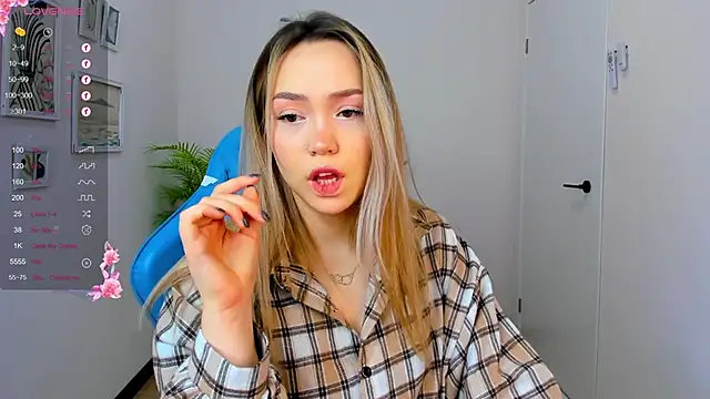 Evia r0se online show from December 2024 02:19:02 AM