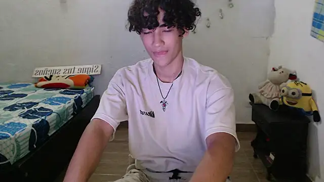 Snapshot of jake_willianss chatting on December 2024 10:47:02 PM jake willianss online show from December 2024 10:47:02 PM