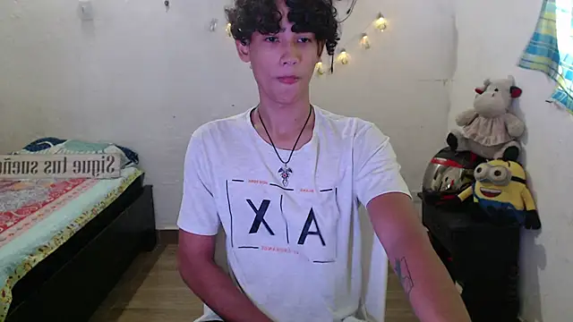 Snapshot of jake_willianss chatting on December 2024 08:14:02 PM jake willianss online show from December 2024 08:14:02 PM