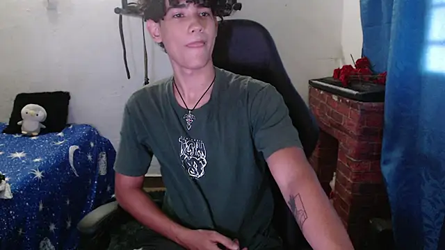 Snapshot of jake_willianss chatting on February 2025 08:39:01 PM jake willianss online show from February 2025 08:39:01 PM