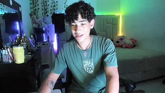 Snapshot of jake_willianss chatting on April 2026 08:39:01 PM jake willianss online show from April 2026 08:39:01 PM