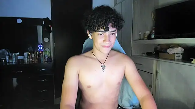 jake willianss online show from June 2026 04:04:01 AM