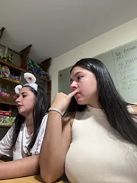 Catherine summer1 online show from February 2025 03:06:02 AM